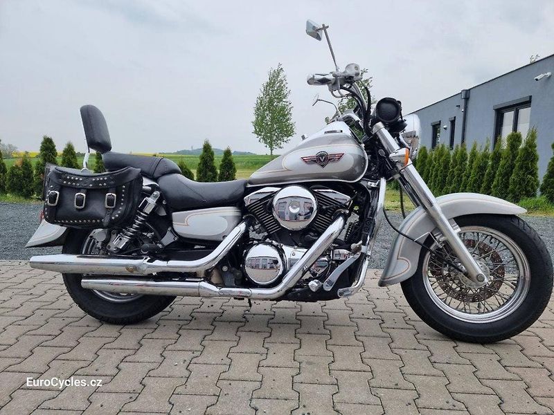 Kawasaki VN 1500 Classic (1999) - fotka 1 z 14