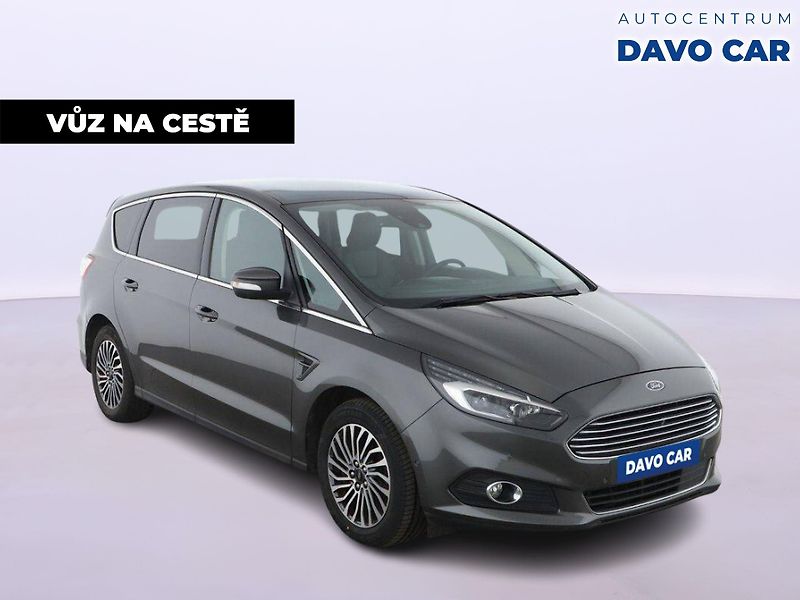 Ford S-MAX 2,0 TDCI 110 kW Titanium Kůže - fotka 4 z 12