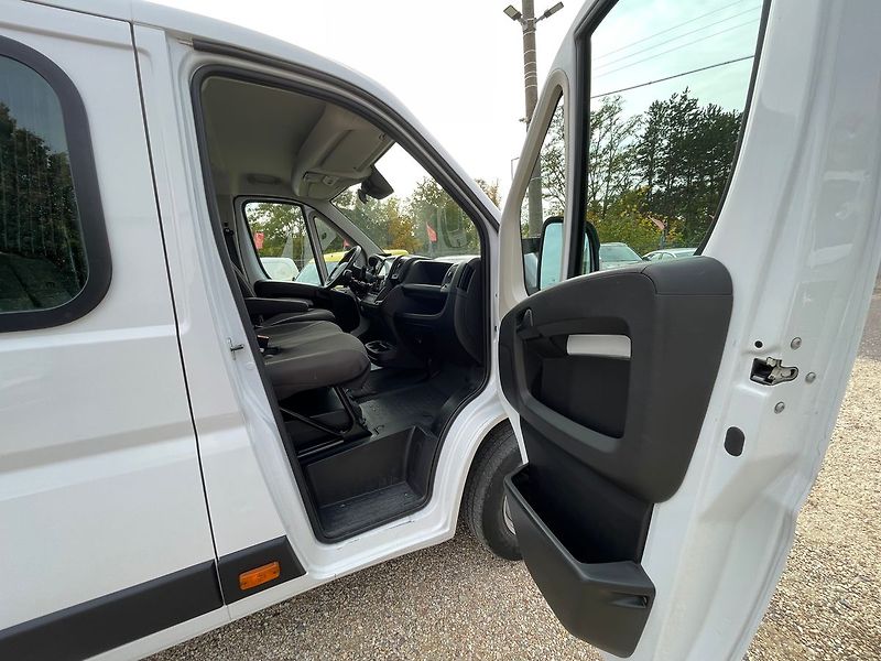 Citroën Jumper 2.2bHDi 103kW*ZADÁNO* - fotka 17 z 42