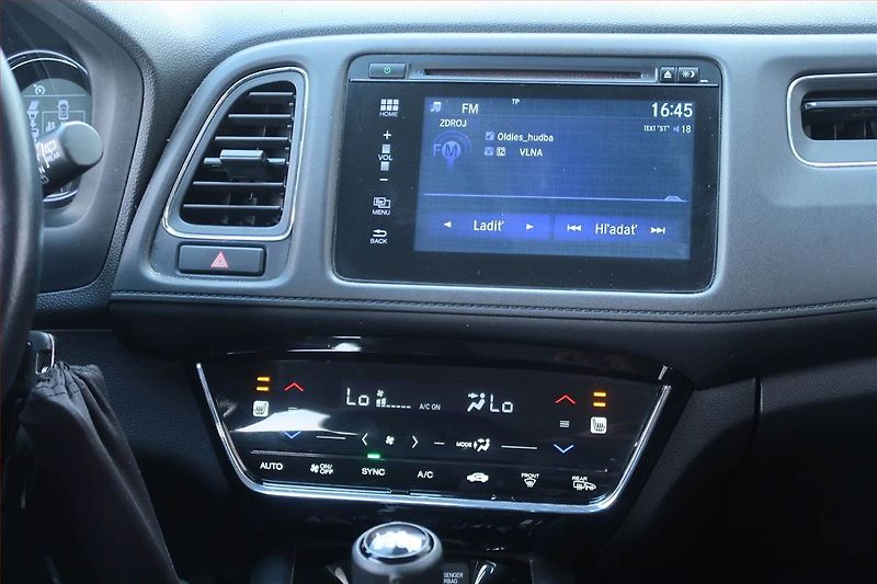 Honda HR-V (2020) Elegance 1.5 i-VTEC - fotka 12 z 20