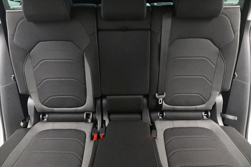 Škoda Kodiaq 2,0 TDI 110kW DSG Ambition 7mí - fotka 28 z 31
