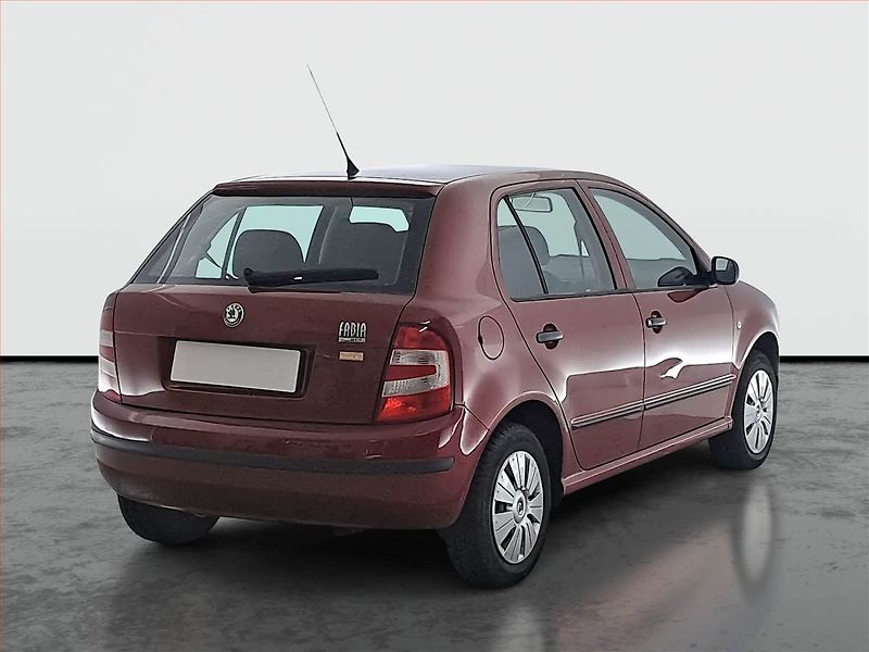 Škoda Fabia (2005) 1.2 12V, po STK, jezdí dobře - fotka 5 z 13
