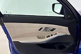 BMW Řada 3 330e xDrive - náhled 16