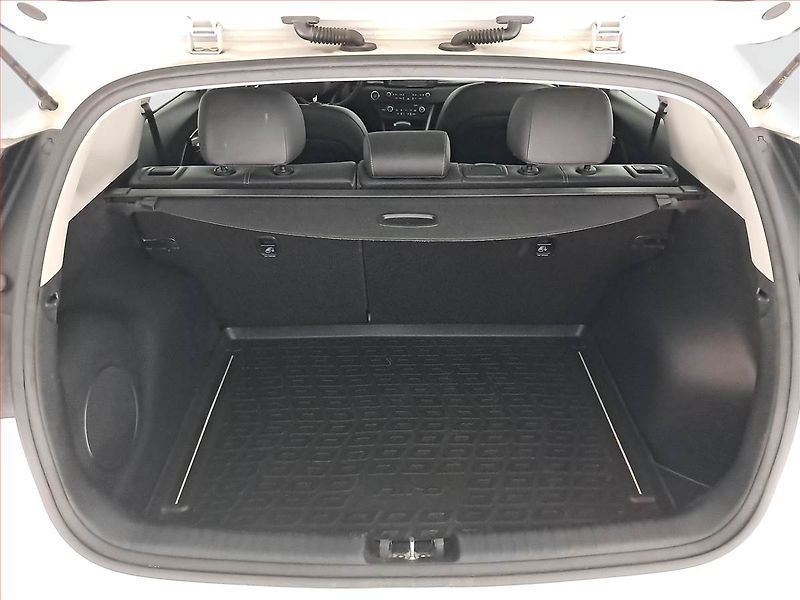 Kia Niro (2019) Hybrid, Automat, Serv.kniha - fotka 14 z 22