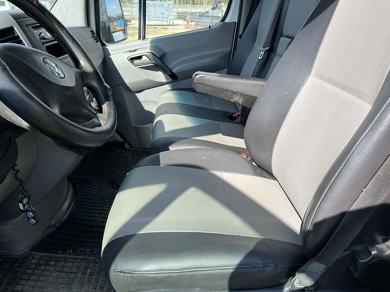 Volkswagen Crafter (2015) 2.0 TDi tupláky  7 mist tažné - fotka 5 z 15