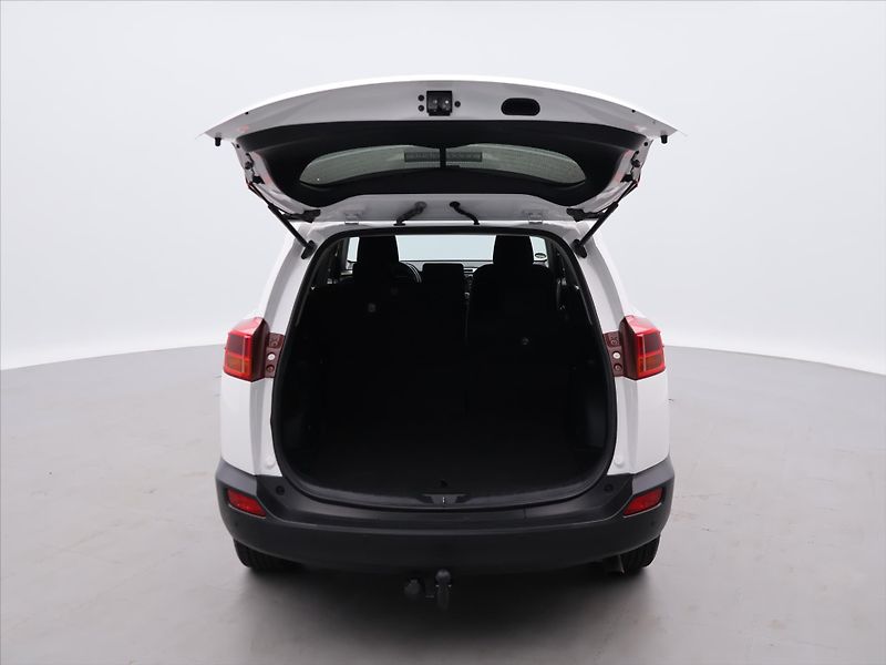 Toyota RAV4 2,0 VVT-i 4x4 Comfort - fotka 9 z 26