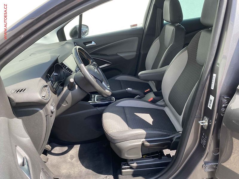 Opel Crossland X (2019) 1.2T, Innovation, navi - fotka 9 z 17