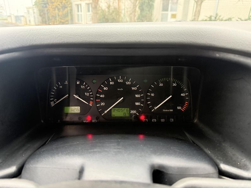 Volkswagen Transporter Allstar 2.5 TDi 75 kW - fotka 12 z 20