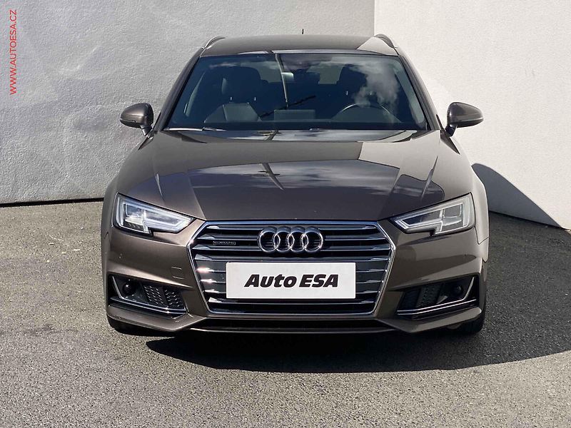 Audi A4 (2017) 2.0TDi Quattro, ČR, AT, navi - fotka 2 z 20