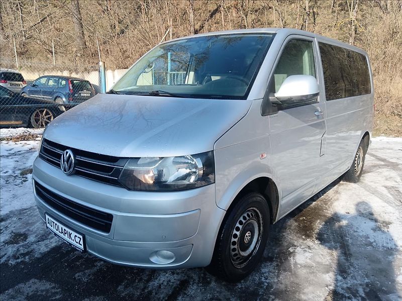 Volkswagen Multivan 2,0 TDi - fotka 3 z 25
