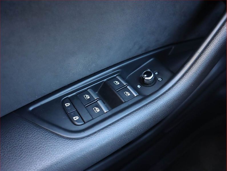 Audi A4 Allroad (2020) 40 TDI - fotka 18 z 23