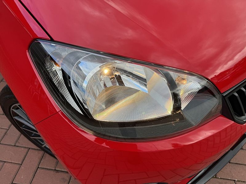 Škoda Citigo (2016) 1.0MPi Monte Carlo Klimatizace - fotka 39 z 50