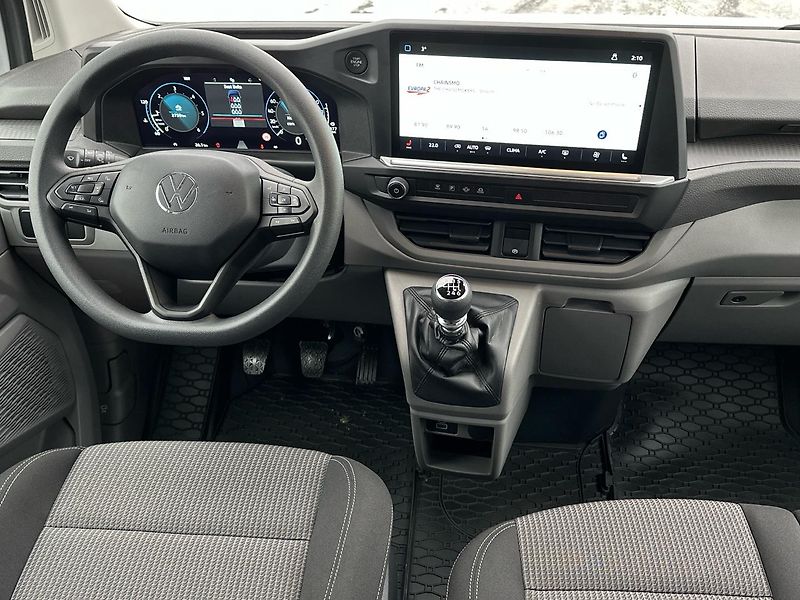 Volkswagen Caravelle (2025) 2,0 TDI 9 míst - fotka 5 z 21