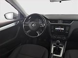 Škoda Octavia (2014) 1.6 TDI, Xenony, Tempomat - náhled 7
