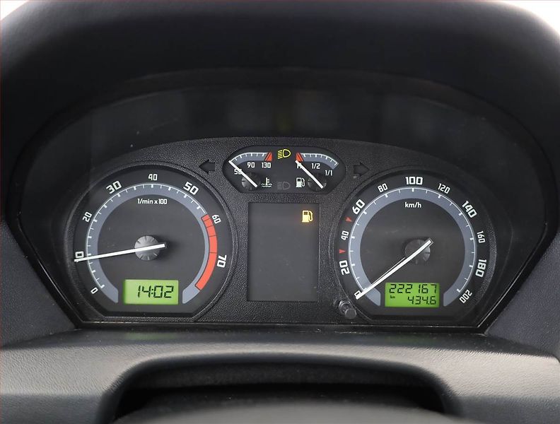 Škoda Fabia (2006) 1.2, jezdí výborně - fotka 8 z 13