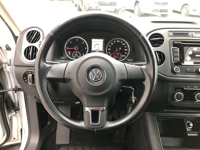 Volkswagen Tiguan (2012) 2.0 TDi  4x4 Track Webasto NAV - fotka 12 z 26