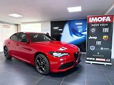 Alfa Romeo Giulia (2026) 2.0T 280k AT8 ZF Q4 4x4 Intens - náhled 1