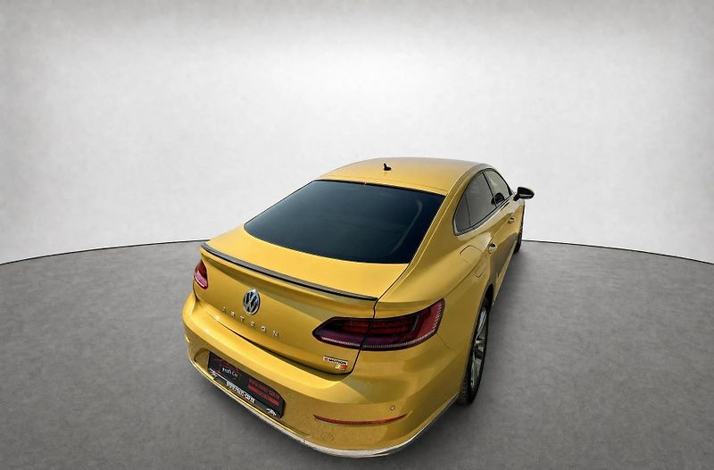 Volkswagen Arteon (2018) - fotka 11 z 24