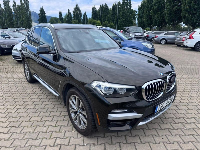 BMW X3 (2018) XDRIVE 2,0i 185 KW STK - fotka 8 z 46