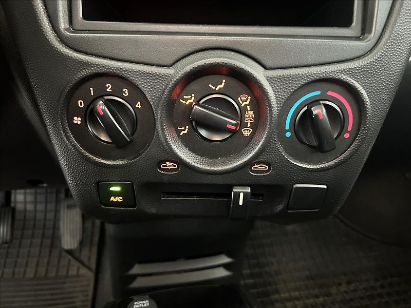 Kia Picanto 1,0   PŮVOD ČR,KLIMATIZACE - fotka 10 z 14