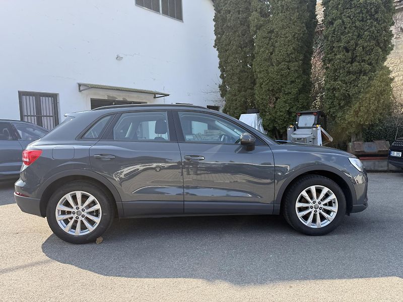 Audi Q3 1.5 TFSI 110 kW - fotka 7 z 18