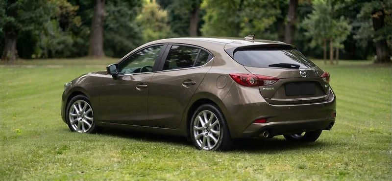 Mazda 3 2.0 88kw 1. majitel krásná - fotka 16 z 47