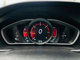 Volvo V40 2.0 D3 R-DESIGN MANUÁL TAŽNÉ - náhled 43