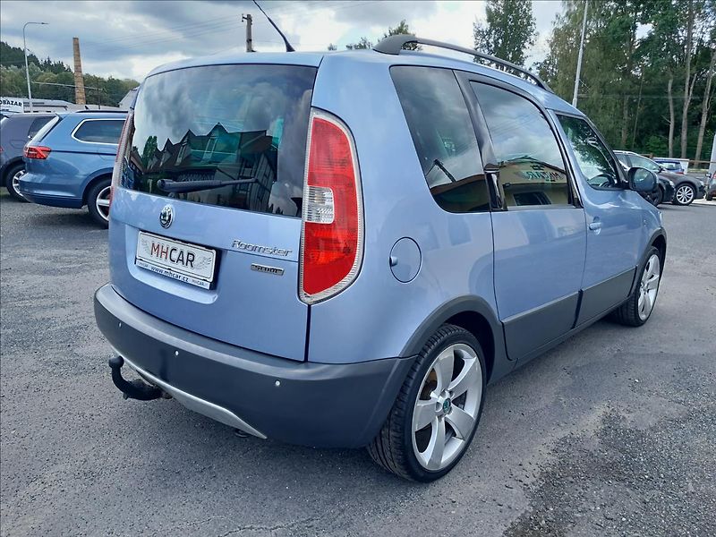 Škoda Roomster 1,6 i 77kW SCOUT MOTOR K.O. - fotka 7 z 43