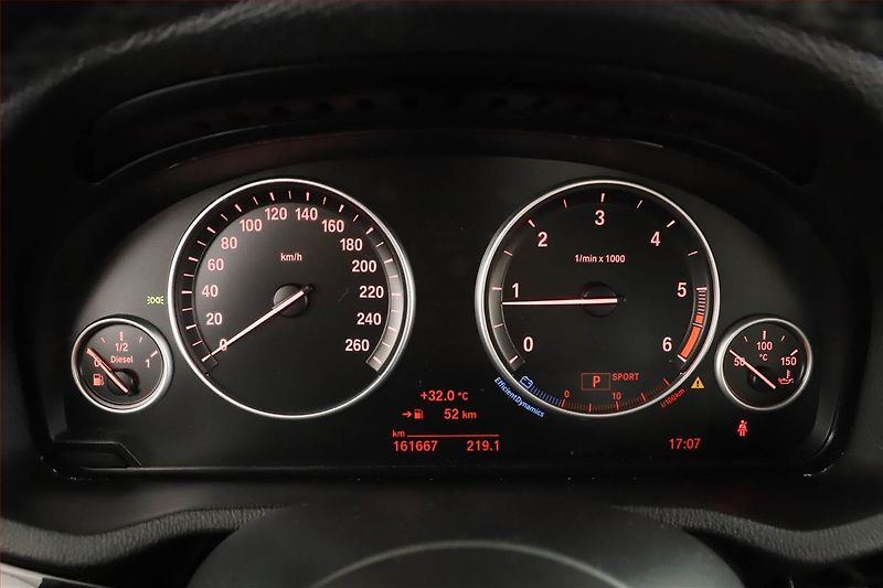 BMW X3 (2016) M Sport xDrive20d, 4X4 - fotka 9 z 20