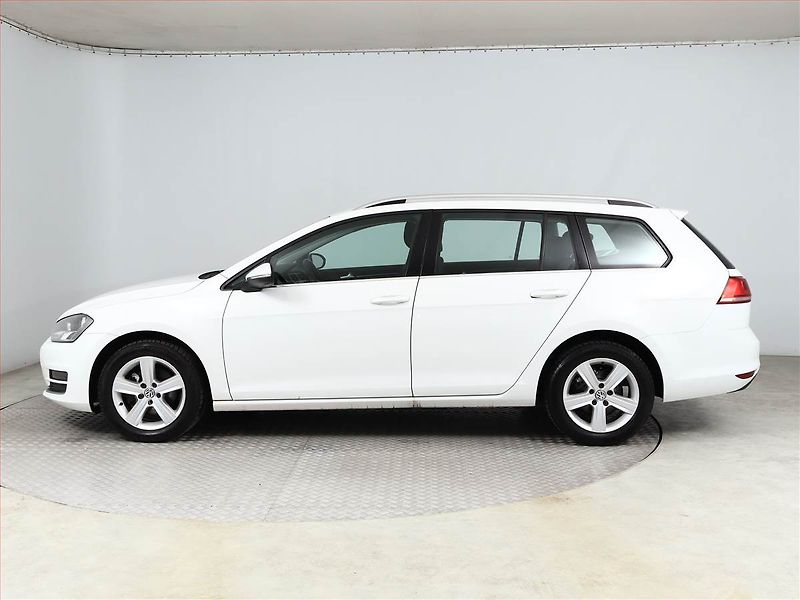 Volkswagen Golf (2014) Highline 1.6 TDI, Tempomat - fotka 3 z 13