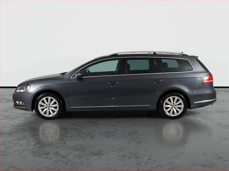 Volkswagen Passat (2013) Comfortline 1.6 TDI, Navi - fotka 3 z 24