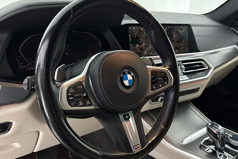 BMW X5 xDrive30d - fotka 24 z 27