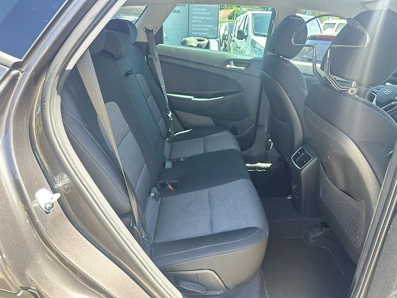Hyundai Tucson 1.6  130kW - fotka 23 z 30