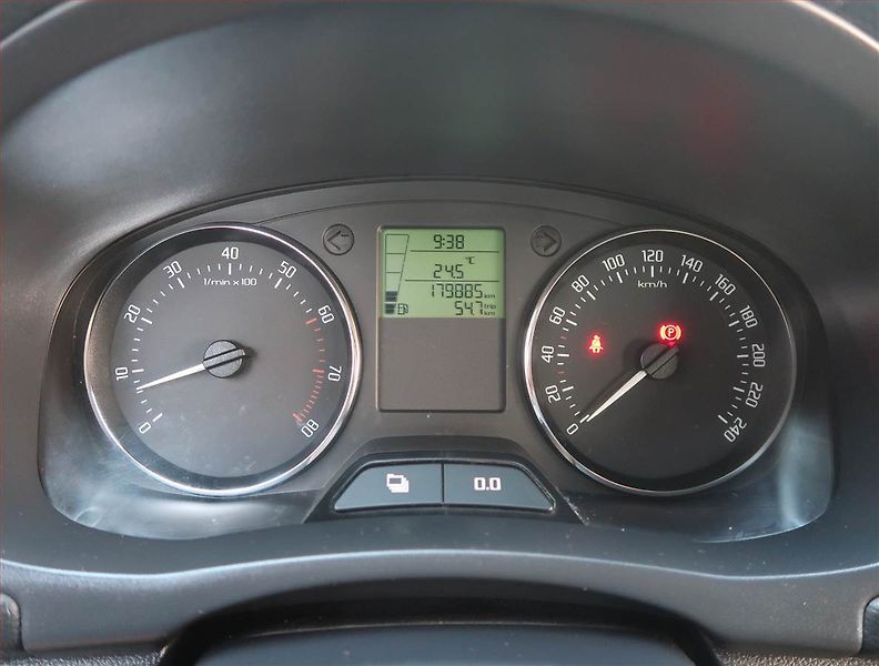 Škoda Fabia (2012) 1.2 TSI - fotka 11 z 13