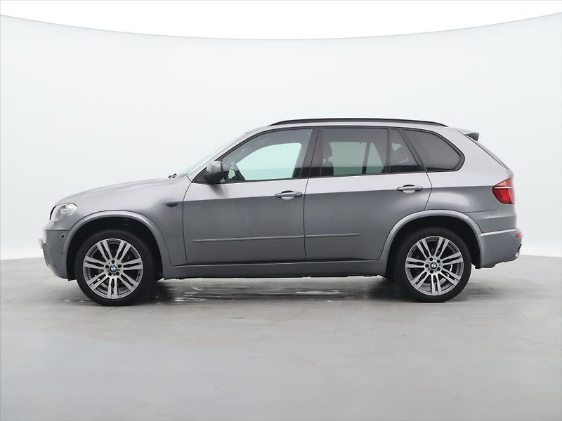 BMW X5 3,0 xDrive 40da 225kW 7-Míst - fotka 4 z 35