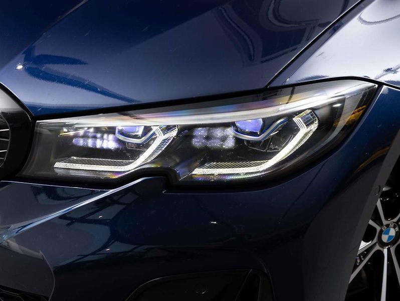BMW Řada 3 M340d xDrive - fotka 8 z 22