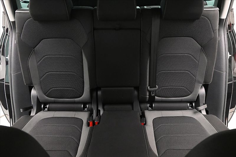 Škoda Kodiaq 2,0 TDI 110 kW DSG Ambition 7m - fotka 29 z 34
