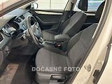 Škoda Octavia (2015) 1.6 TDI, 1.maj, DSG, navi - náhled 2