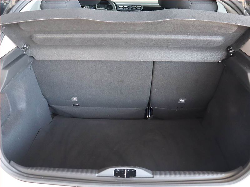 Citroën C3 (2023) 1.2 PureTech, Automat - fotka 14 z 18