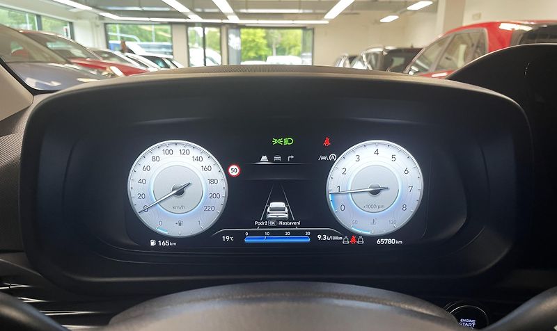 Hyundai i20 1.0 T-GDI, 73 kW, ČR, 1. MAJ. - fotka 14 z 29
