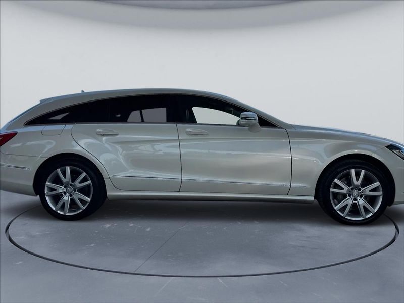 Mercedes-Benz CLS 3,0 d 4M,webasto - fotka 4 z 24