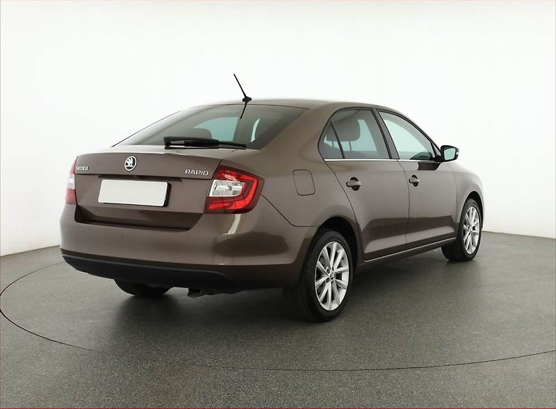 Škoda Rapid (2018) Style Plus 1.0 TSI, ČR,1.maj - fotka 5 z 17