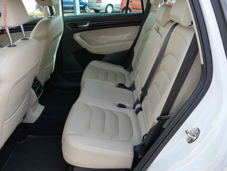 Škoda Kodiaq (2016) 2.0 TDi, 2.maj,ČR, Style, TZ - fotka 10 z 19