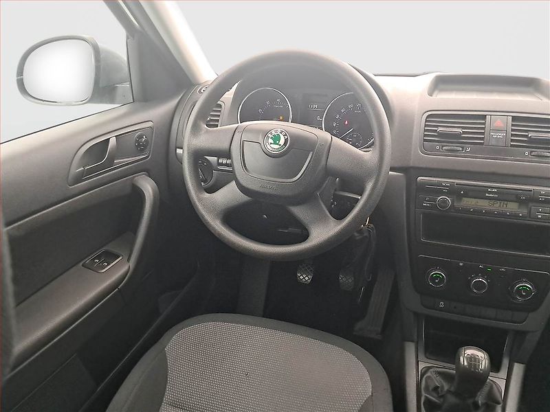 Škoda Yeti (2012) 1.4 TSI, Tempomat - fotka 7 z 15