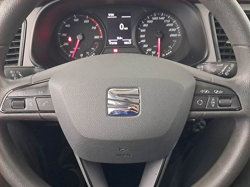 Seat Leon (2014) 1.2 TSI, Park. senzory - fotka 15 z 16