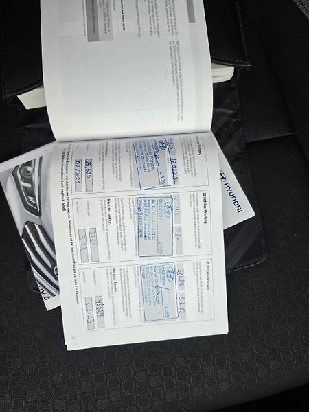 Hyundai Kona 1.0 T  - fotka 20 z 24