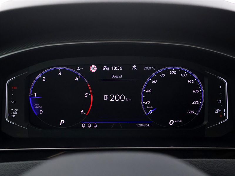 Volkswagen Arteon 2.0 TDI 147kW 4M DSG R-line DP - fotka 19 z 41