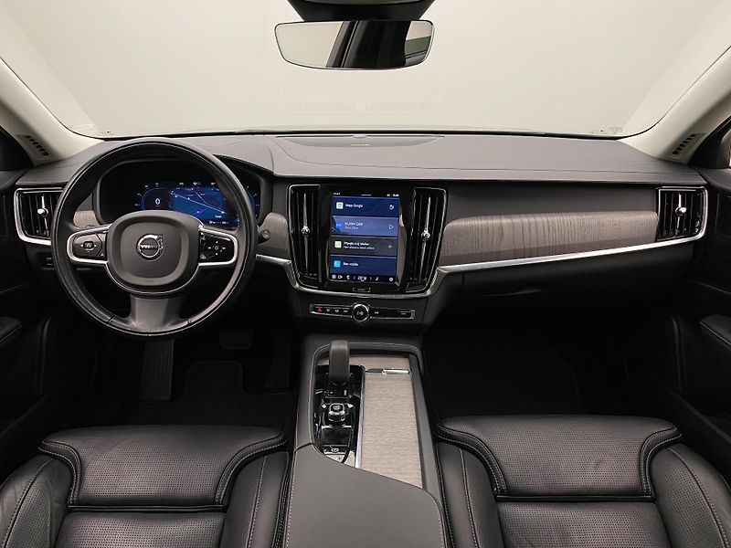 Volvo V90 CC B5 AWD BRIGHT PLUS AUT CZ - fotka 2 z 49