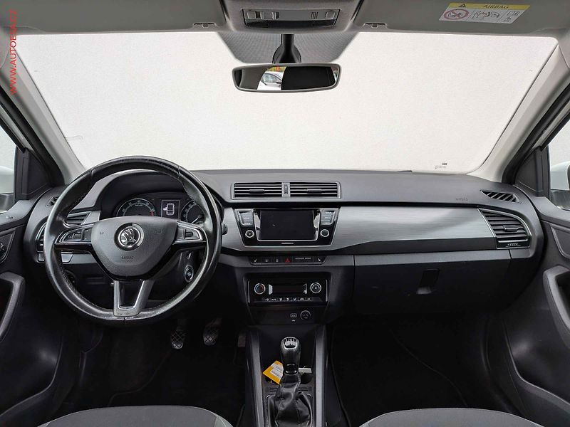Škoda Fabia (2019) 1.0 TSi, ČR, LED, výhřev sed - fotka 8 z 15