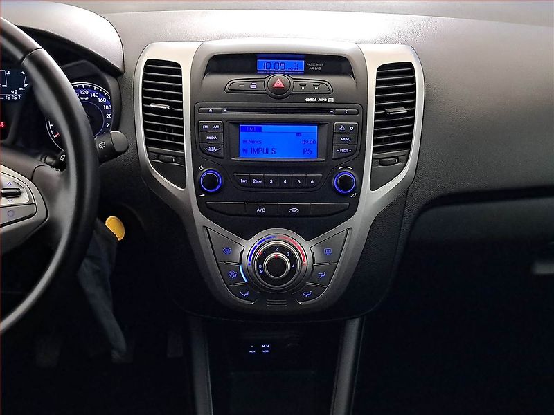 Hyundai ix20 (2018) 1.4 CVVT, ČR,1.maj - fotka 12 z 15